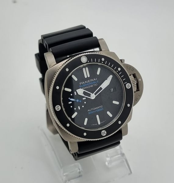 Panerai Submersible PAM01389